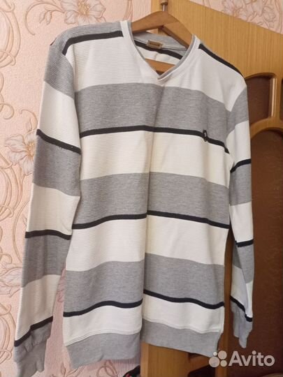 Джемпер мужской 48-50 размер