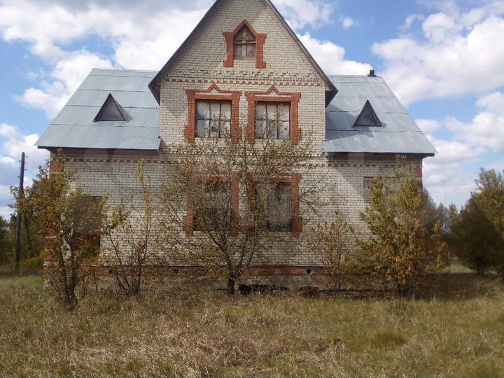 Дом 230 м² на участке 26 сот.