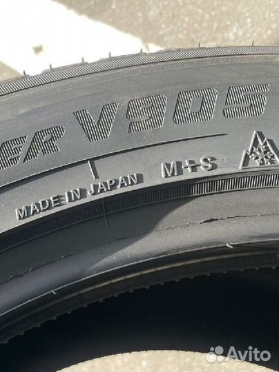 Yokohama BluEarth Winter V905 275/45 R21 110V