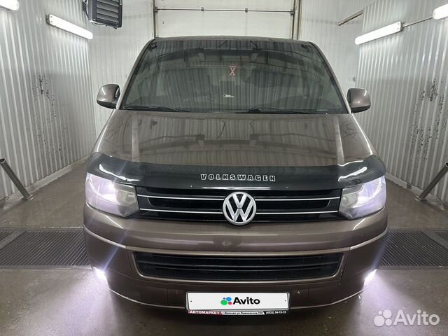 Volkswagen Multivan 2.0 AMT, 2010, 235 000 км с пробегом, цена 2100000 руб.