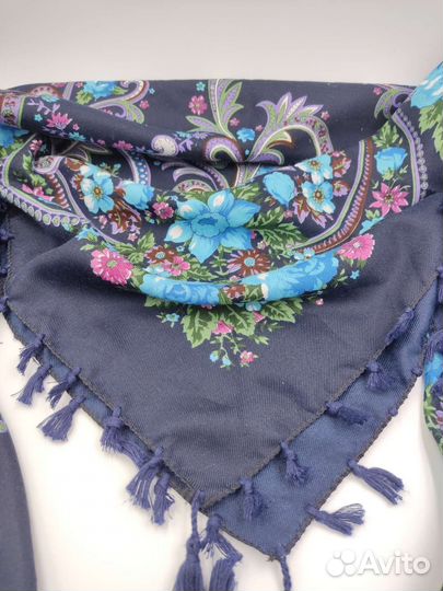 Шарфы и палантины, шапки и перчатки