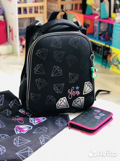 Школьный рюкзак