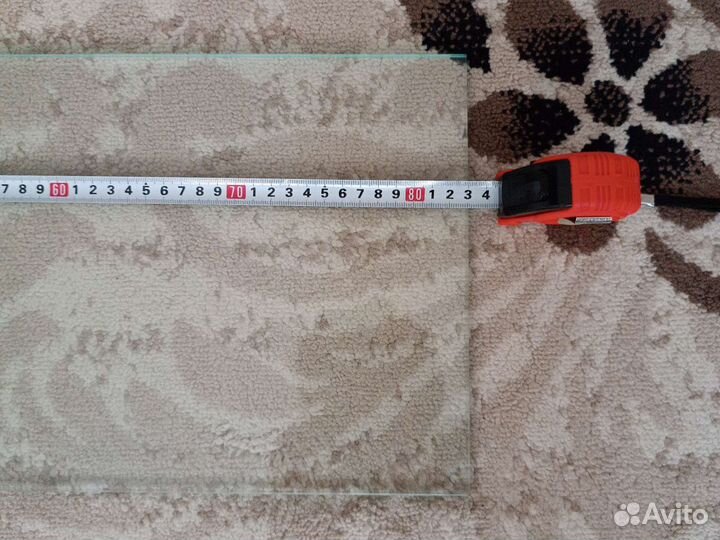 Полка стеклянная настенная