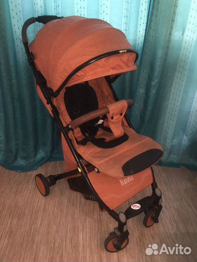 Офигенная всесезонная коляска Nuovita Giro