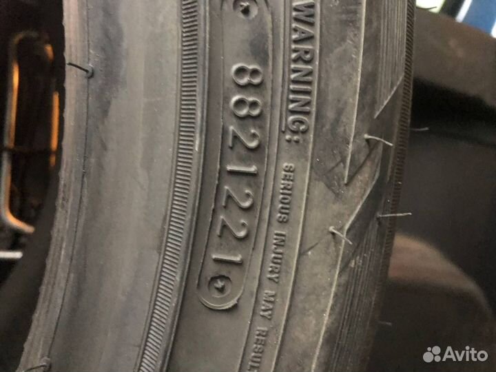 Toyo Observe Ice-Freezer SUV 315/40 R21 111T