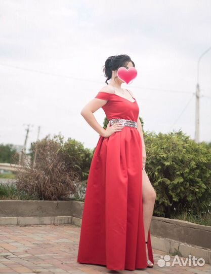 Вечернее платье