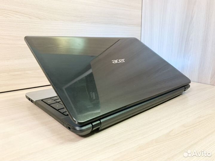 Ноутбук Acer Core i7 4 ядра/GeForce/8Gb/SSD