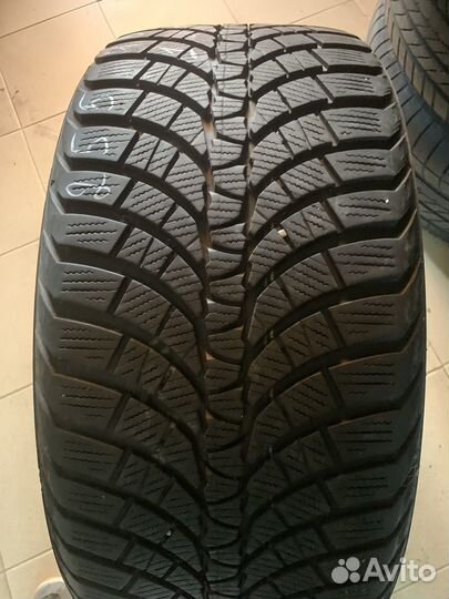 Kumho WinterCraft WP71 255/40 R19