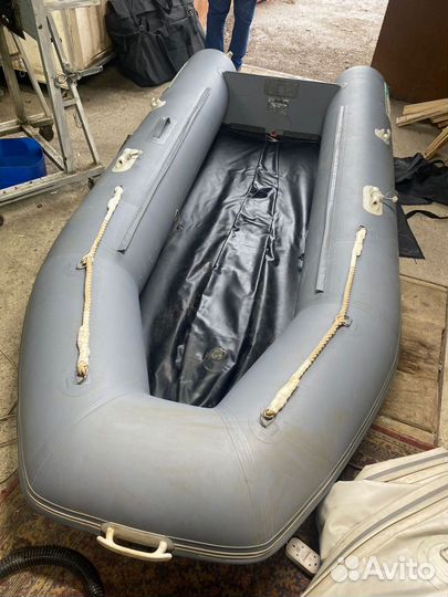 Лодка пвх Gladiator 340