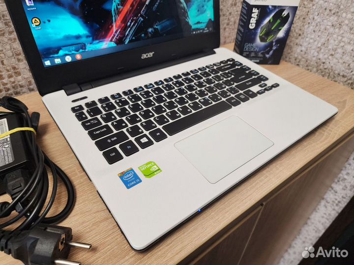 Игровой Ноутбук Acer i5,GF840m 2Gb,озу12Gb,SSD