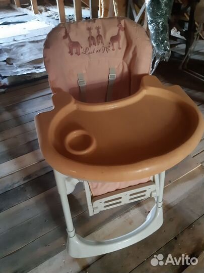 Детский стол и стульчик