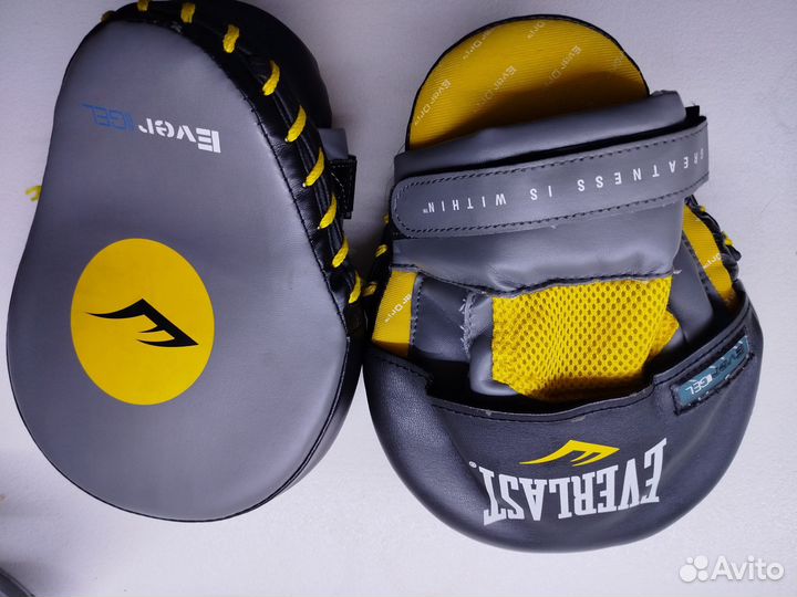 Перчатки для мма