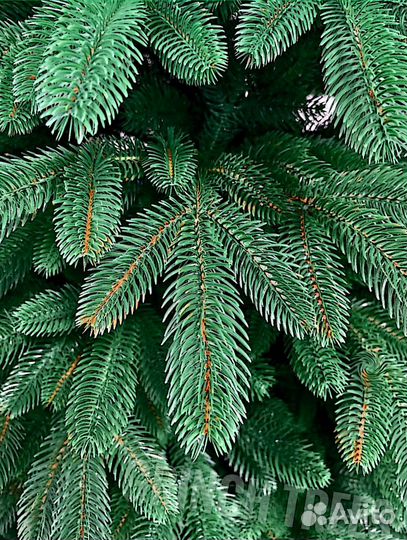 Елка искусственная