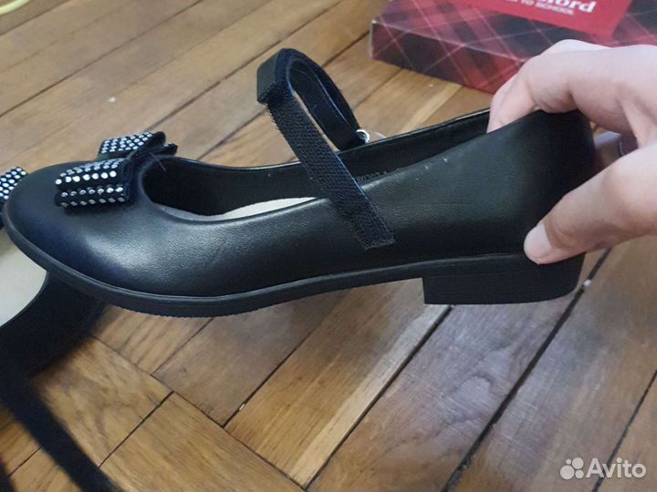 Туфли для девочки в школу