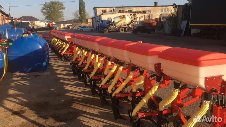 Культиватор АгроПромГрупп КРН-5,6, 2023