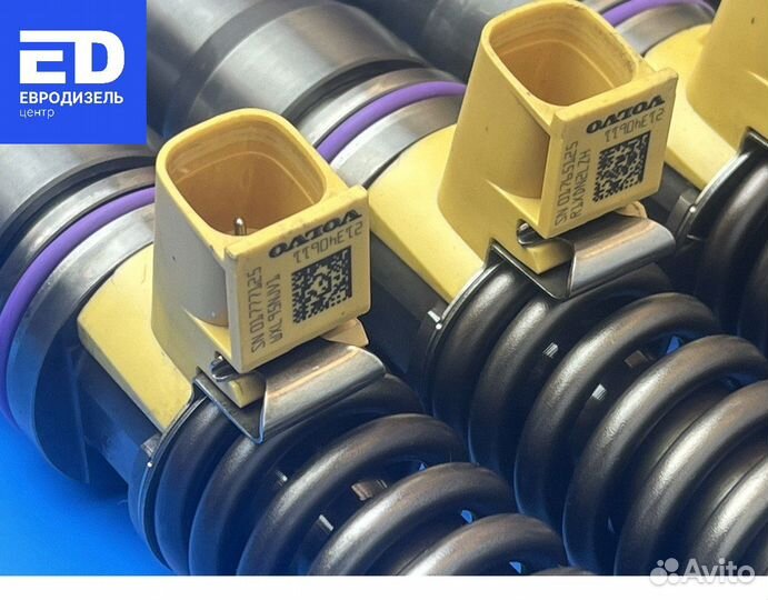 Насос-форсунки Volvo d13 21371672