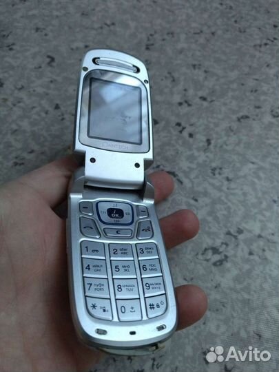 Pantech-Curitel PG-1200