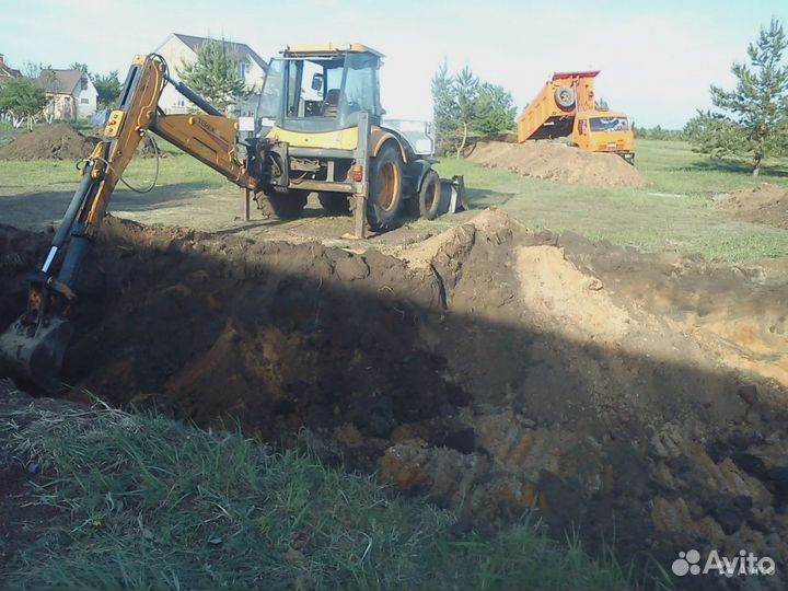 Экскаватора-погрузчика Terex 860 с. Девица
