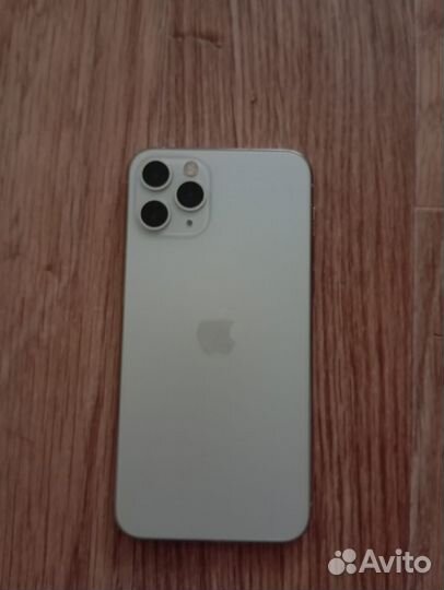 iPhone 11 Pro, 64 ГБ