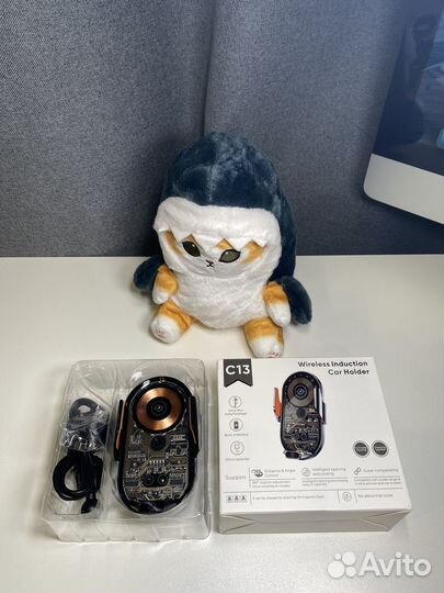 Автомобильная беспроводная зарядка