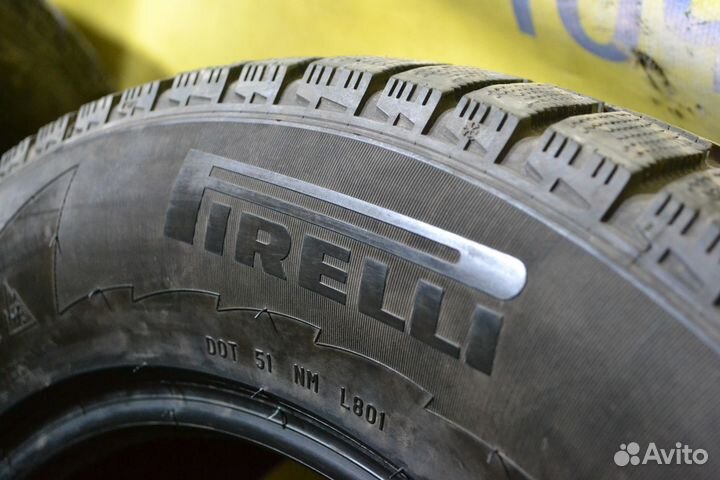 Pirelli Winter Ice Control 215/65 R16