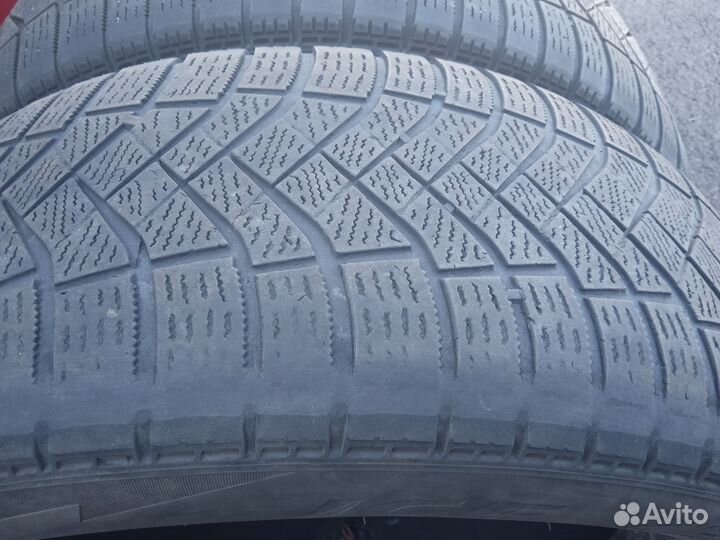 Pirelli Ice Zero FR 215/60 R17 100T