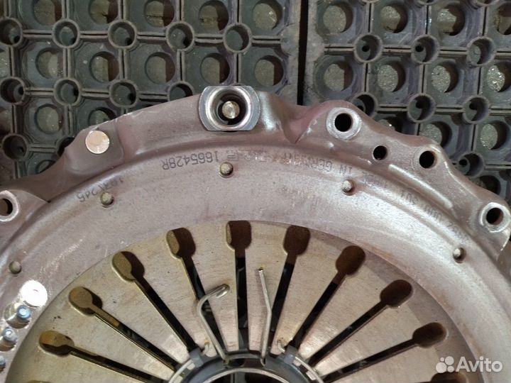 1665428 Корзина сцепления