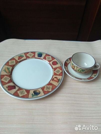 Набор посуды новый