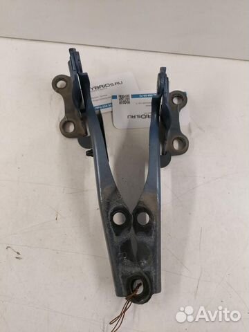 Петля капота левая Toyota Prius 2 NHW20