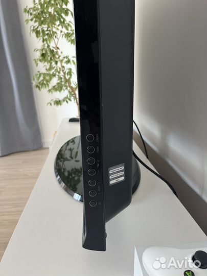 Телевизор Samsung (диагональ 42)