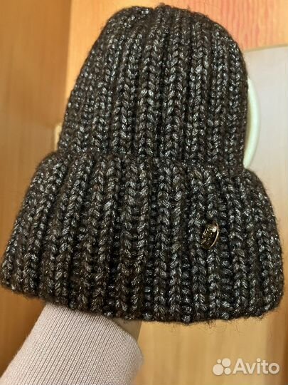Новые женские наборы из шапки и снуда на зиму