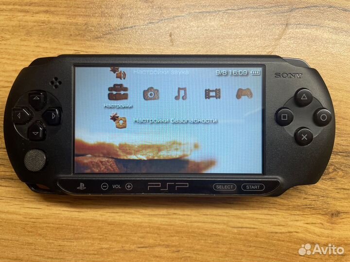 Sony PSP e1008, черный