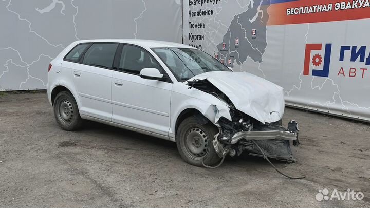 Постель распредвала Audi A3 (8P) 03F103473P