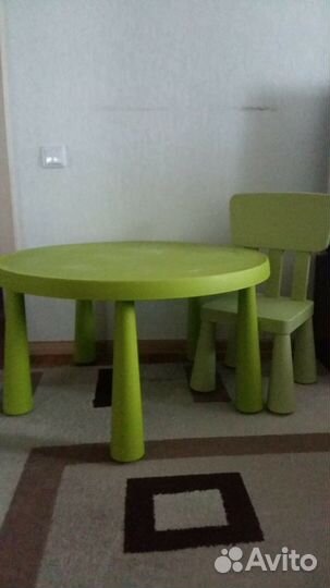 Стол и стульчик икеа маммут