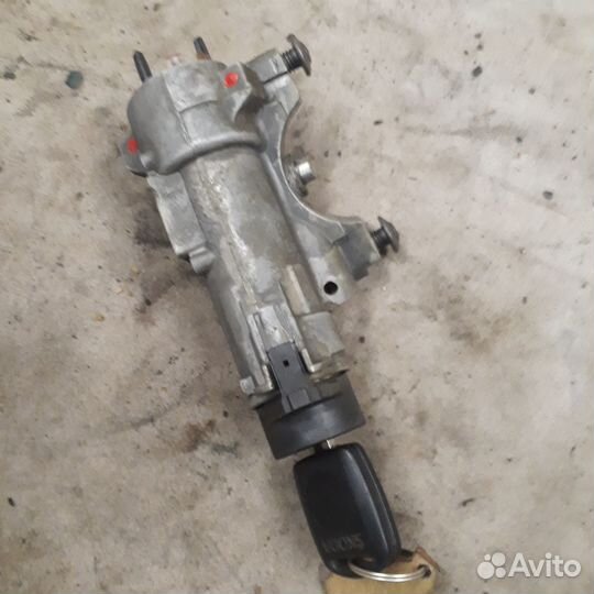 Замок зажигания Шкода Октавия тур (А4U1)