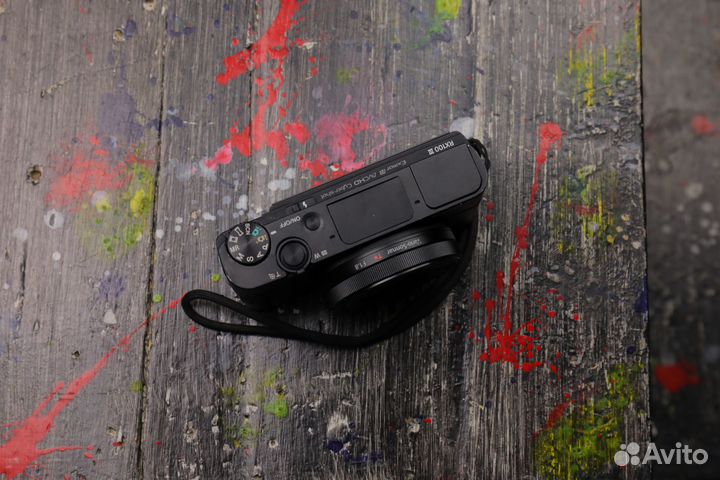 Sony RX100 III (DSC-RX100M3)