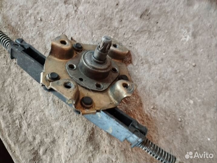 Стеклоподъемник