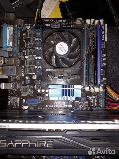 Asus, gigabyte