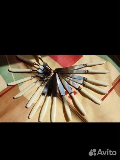 Столовый набор ножи и вилки СССР