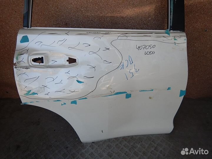 Дверь задняя правая Toyota Land Cruiser Prado