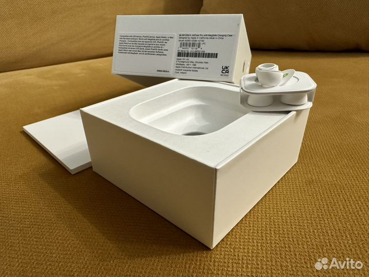 Коробка от наушников apple airpods pro