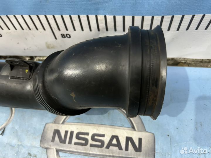 Патрубок корпуса воздуш фильтра Land Rover R R S-1