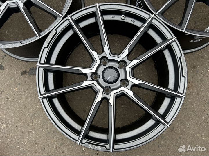 Диски R18 5x114.3 Dia 67.1 с датчиками давления