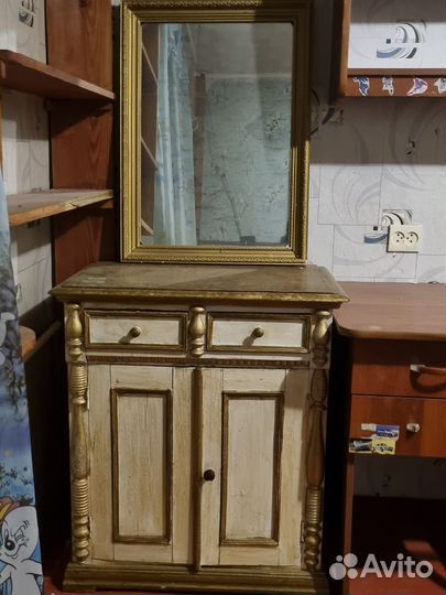 Антикварный Стол