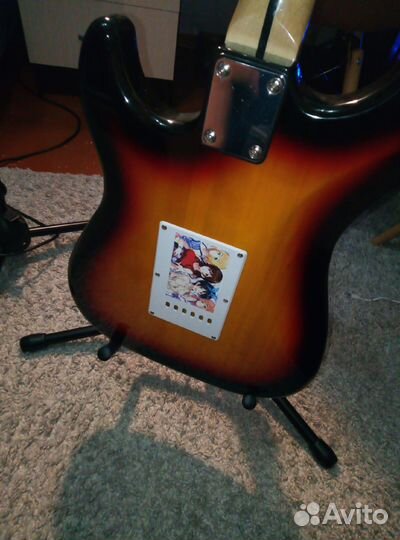 Реплика Fender Stratocaster