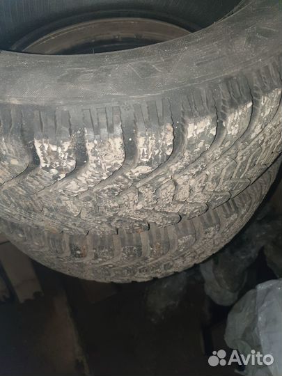 Goodyear UltraGrip Ice 225/60 R17