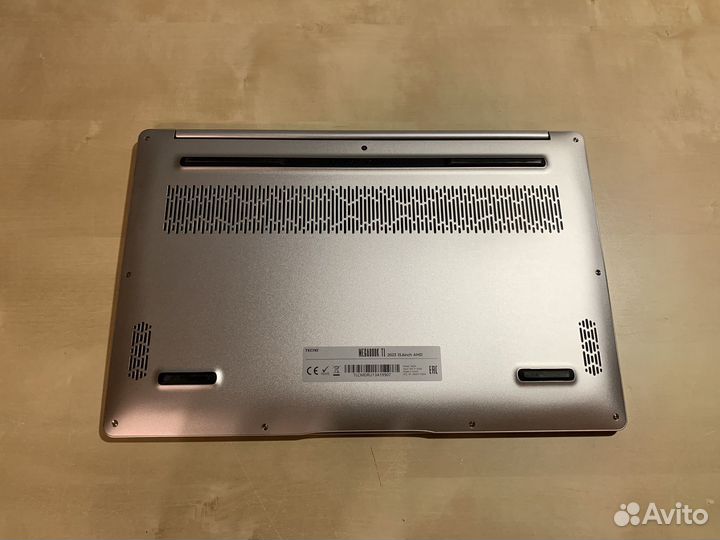 Ноутбук tecno megabook t1