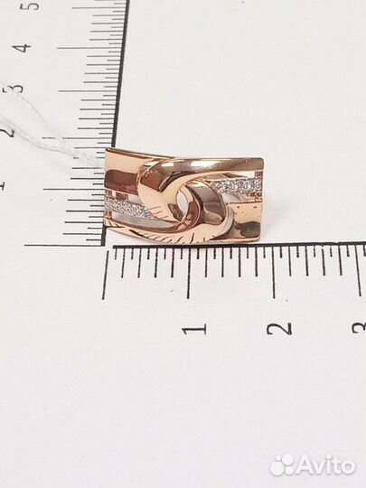 Золотые серьги с фианитом