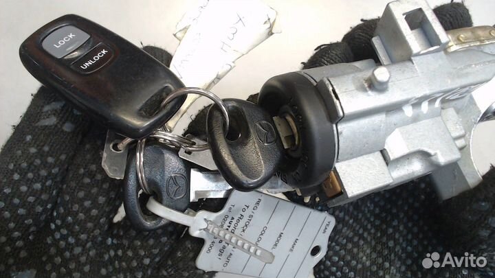 Замок зажигания Mazda 323 (BJ), 2002