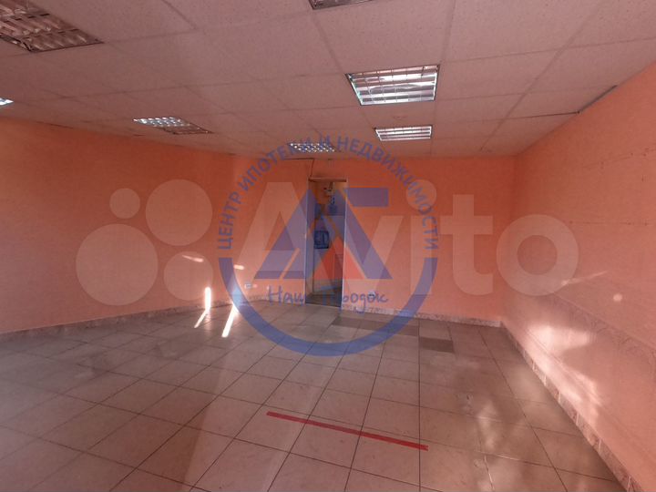 Торговая площадь, 32 м²
